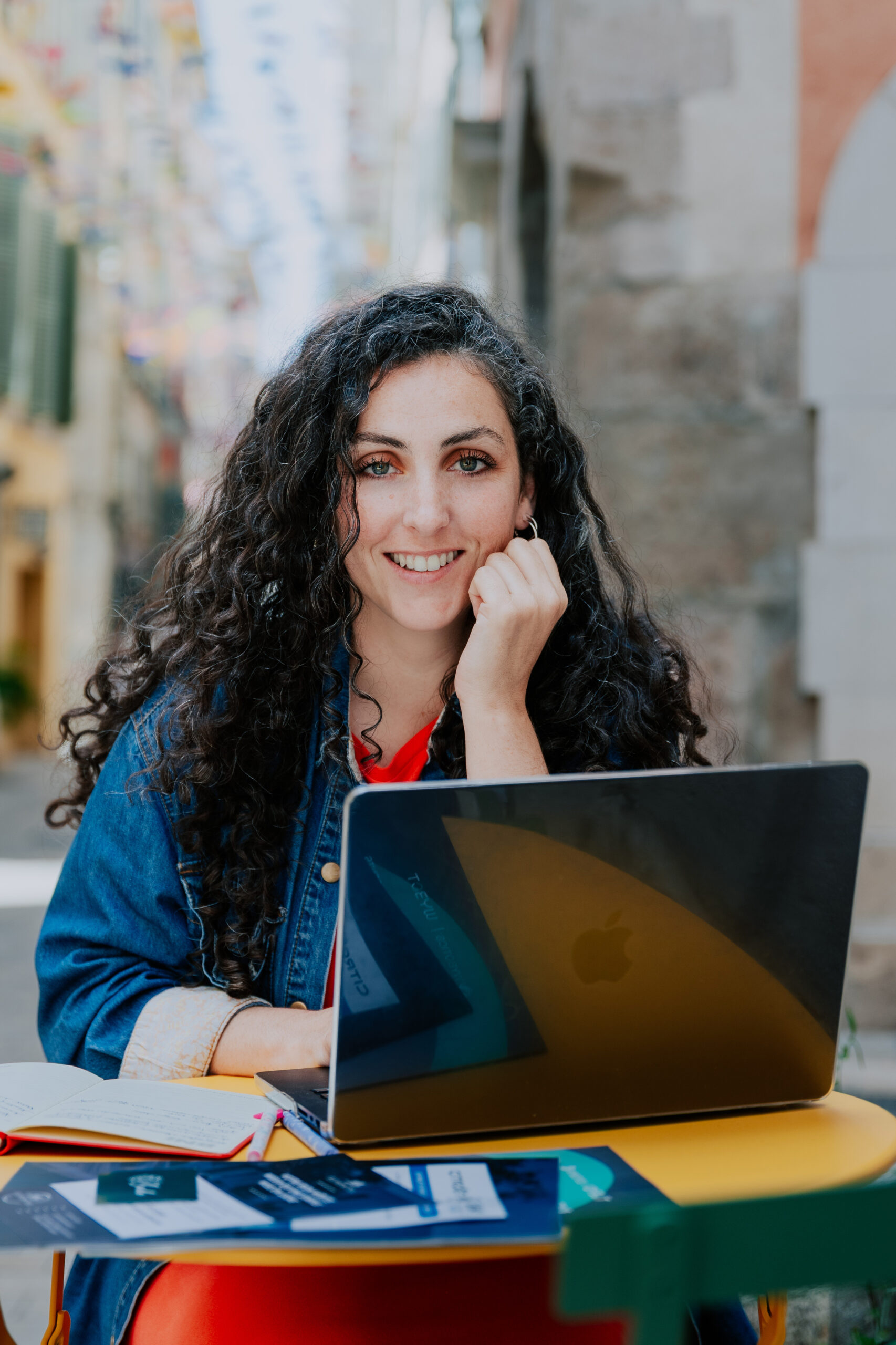 Lucie, graphiste freelance Toulon